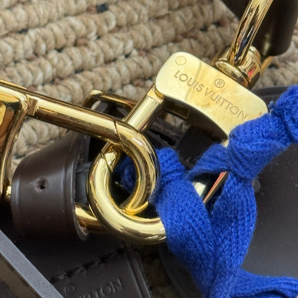 LOUIS VUITTON’s Leather Dark Brown Shoulder Strap and Padlock #314 - Picture 3 of 8